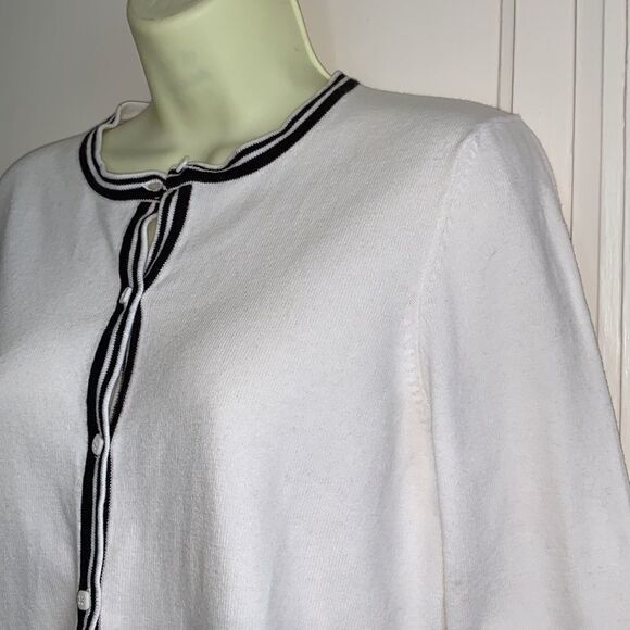 Cullen white & black sweater set - Picture 6 of 11